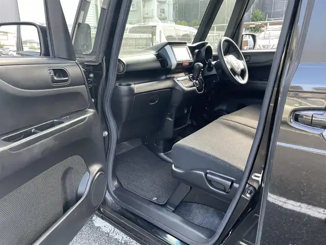 ホンダ Ｎ ＢＯＸ G SSパッケージ 埼玉県 2014(平26)年 7万km スマートブラック (株)IDOMが運営する【じしゃロン川越店】の自社ローン専用車両になります。こちらは現金またはオートローンご利用時の価格です。自社ローンご希望の方は別途その旨お申付け下さい/純正メモリーナビ　VXM-155VSi/ワンセグ/Bluetooth/CD/DVD/AM/FM/ETC/両側パワースライドドア/純正１４インチアルミホイール/シティブレーキアクティブシステム/HID/ステアリングリモコン/ドアバイザー/ウインカーミラー/W＆サイド＆カーテンエアバッグ