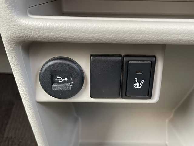 スズキ ラパン F リミテッド 島根県 2017(平29)年 4.1万km フェニックスレッドパール メーカーナビゲーション/フルセグ BT CD/レーダーブレーキサポート/全方位カメラ/D席シートヒーター/純正前方ドライブレコーダー/ビルトインETC/アイドリングストップ/AUTOライト/電動格納ミラー/ウィンカーミラー/純正ドアバイザー/純正14インチアルミホイール/ISOFIX/シートリフター/革巻きステアリング/ステアリングリモコン