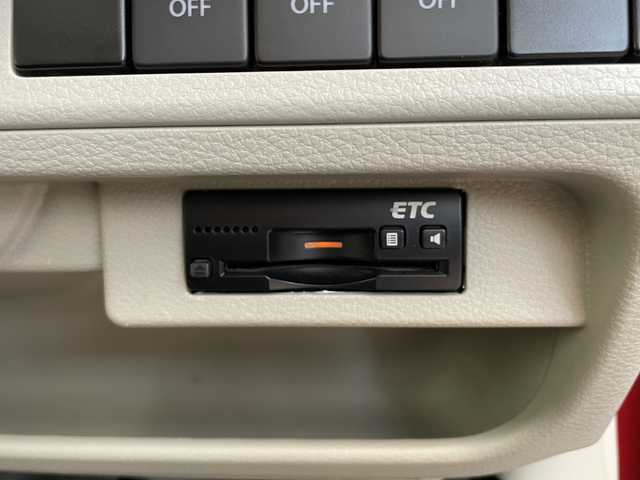 スズキ ラパン F リミテッド 島根県 2017(平29)年 4.1万km フェニックスレッドパール メーカーナビゲーション/フルセグ BT CD/レーダーブレーキサポート/全方位カメラ/D席シートヒーター/純正前方ドライブレコーダー/ビルトインETC/アイドリングストップ/AUTOライト/電動格納ミラー/ウィンカーミラー/純正ドアバイザー/純正14インチアルミホイール/ISOFIX/シートリフター/革巻きステアリング/ステアリングリモコン