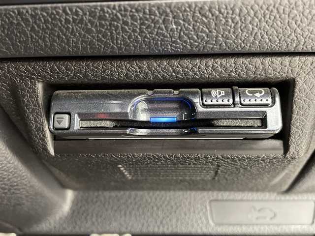 スバル ＷＲＸ Ｓ４ 2．0GT‐S アイサイト 岐阜県 2016(平28)年 6.4万km クリスタルブラックシリカ STIスポイラー/ターボ/純正ナビ/CD/DVD/Bluetooth/AM/FM/フルセグTV/バックカメラ/アイサイト/レーダークルーズコントロール/レーンキープアシスト/パワーシート/ハーフレザーシート/ETC/オートLEDヘッドライト/パドルシフト/純正18インチアルミホイール/純正フロアマット