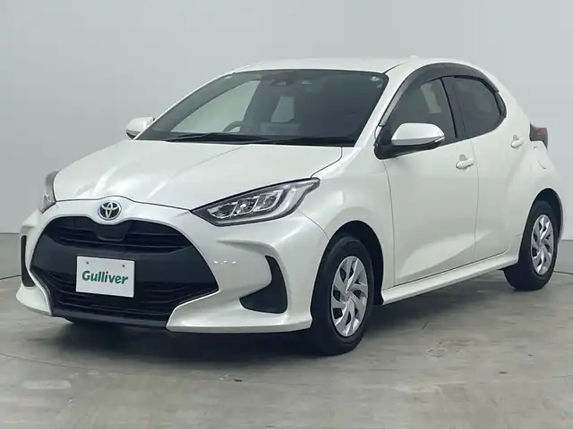 トヨタ ヤリス ハイブリッド G 三重県 2021(令3)年 2.9万km ホワイトパールクリスタルシャイン /禁煙車//純正ナビ//バックカメラ//トヨタセーフティセンス//プリクラッシュセーフティ//オートマチックハイビーム//レーダークルーズコントロール//前席シートヒーター//ビルトインETC//LEDヘッドライト//オートライト//前後ドライブレコーダー//ステアリングスイッチ