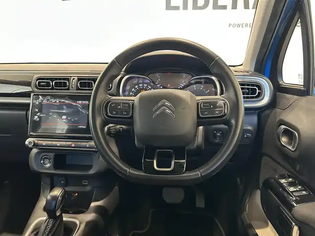 シトロエン Ｃ３ シャイン 福岡県 2019(令1)年 9.1万km 青 ガラスルーフ　/純正ディスプレイオーディオ　/ＡｐｐｌｅＣａｒＰｌａｙ　/クルコン　/ＢＳＭ　/ＥＴＣ　/純正１６インチＡＷ