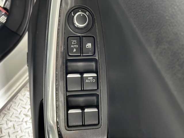 マツダ ＣＸ－５ XD Lパッケージ 沖縄県 2015(平27)年 6.3万km クリスタルホワイトパールマイカ 禁煙車 /県外仕入 /純正ナビ /バックカメラ /前後方向ドライブレコーダー /レーダークルーズコントロール /レーンキープアシスト /BSM /衝突軽減 /レーンキープ /レザーシート /オプション１９AW