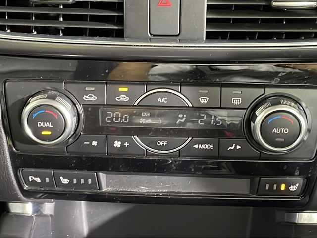 マツダ ＣＸ－５ XD Lパッケージ 沖縄県 2015(平27)年 6.3万km クリスタルホワイトパールマイカ 禁煙車 /県外仕入 /純正ナビ /バックカメラ /前後方向ドライブレコーダー /レーダークルーズコントロール /レーンキープアシスト /BSM /衝突軽減 /レーンキープ /レザーシート /オプション１９AW