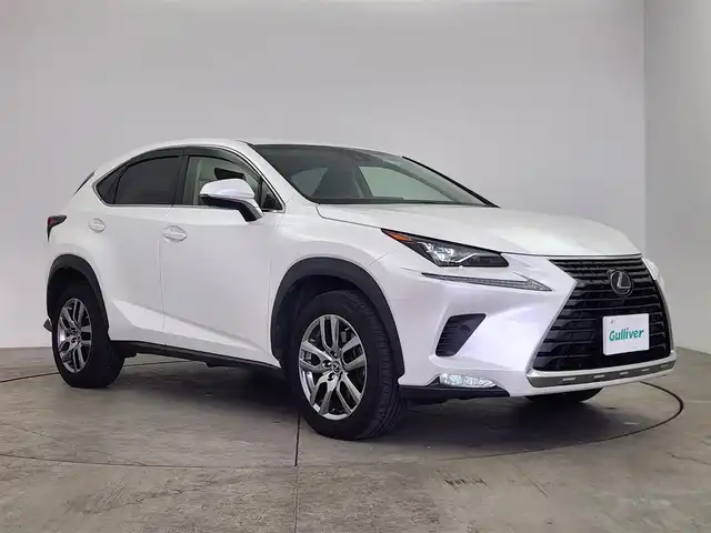 レクサス ＮＸ 300 バージョンL 愛知県 2019(平31)年 8.4万km ソニッククォーツ 小売り成約済み車両