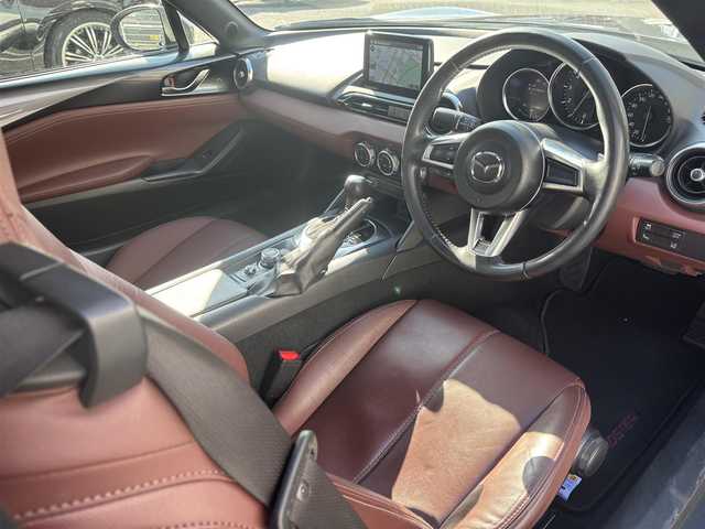 マツダ ロードスター ＲＦ VS 奈良県 2018(平30)年 11.2万km マシーングレープレミアムM 1オーナー/純正メーカーナビ/BT/TV/AUX/USB/AM/FM//ハードトップ電動オープン/コーナーセンサー/車線逸脱防止装置/レザーシート/シートヒーター/横滑り防止装置/ステアリングスイッチ/純正フロアマット/MTモード付AT/プッシュスタート/パドルシフト/Pウィンドウ/Pステアリング/保証書・取説・スペアキー