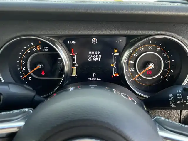 クライスラー・ジープ ジープ ラングラー LTD ED withサンライダー フリップT for HT 東京都 2022(令4)年 2.5万km グレー 純正ナビ/フルセグTV/バックカメラ/シートヒーター/ETC2.0/前後ドライブレコーダー（デジタルインナーミラー付き）/サンライダーフリップトップ/ステアリングヒーター/純正18インチアルミホイール/社外ステアリングダンパー/社外ボンネットキャッチ/牽引フック