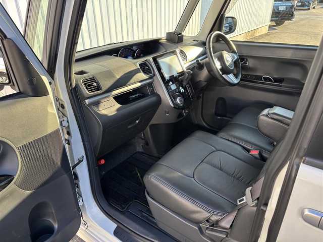 ダイハツ タント カスタム RS SA 滋賀県 2014(平26)年 9万km パールホワイトⅢ 純正8型ナビ/・Bluetooth/・フルセグ/・CD/DVD/バックカメラ/後席モニター/革巻きステアリング/ステアリングリモコン/ETC/両側パワースライドドア/LEDヘッドライト/フォグライト/シートリフター/電動格納ミラー/スマートキー