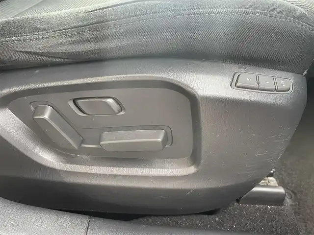 マツダ ＣＸ－５ 25S プロアクティブ 青森県 2017(平29)年 8.7万km ソウルレッドクリスタルM 4WD/ワンオーナー /純正メーカーナビ/[FM/AM/CD/DVD/SD/BT/USB/AUX]/フルセグテレビ/TVキャンセラー有り/バック・サイドカメラ/プリクラッシュセーフティ/レーンキープアシスト/ブラインドスポットモニター/レーダークルーズコントロール/コーナーセンサー/アイドリングストップ/ヘッドアップディスプレイ/D席パワーシート・シートメモリー/DN席シートヒーター/ステアリングヒーター/ステアリングスイッチ/純正エンジンスターター/ETC/LEDヘッドライト/バックフォグ/純正フロアマット/ドアバイザー/電動格納ミラー/保証書/取扱説明書