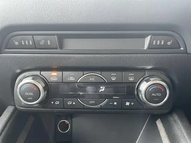 マツダ ＣＸ－５ 25S プロアクティブ 青森県 2017(平29)年 8.7万km ソウルレッドクリスタルM 4WD/ワンオーナー /純正メーカーナビ/[FM/AM/CD/DVD/SD/BT/USB/AUX]/フルセグテレビ/TVキャンセラー有り/バック・サイドカメラ/プリクラッシュセーフティ/レーンキープアシスト/ブラインドスポットモニター/レーダークルーズコントロール/コーナーセンサー/アイドリングストップ/ヘッドアップディスプレイ/D席パワーシート・シートメモリー/DN席シートヒーター/ステアリングヒーター/ステアリングスイッチ/純正エンジンスターター/ETC/LEDヘッドライト/バックフォグ/純正フロアマット/ドアバイザー/電動格納ミラー/保証書/取扱説明書