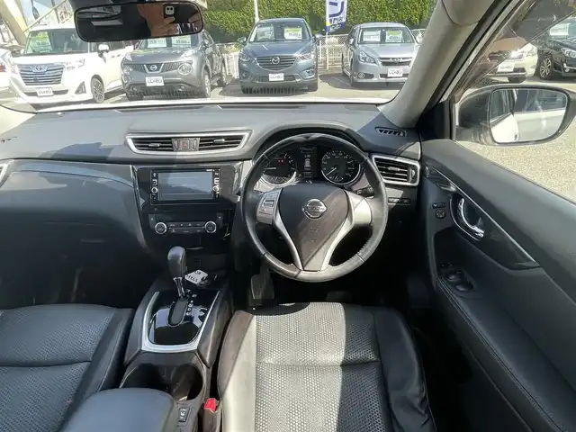 日産 エクストレイル 20X エマージェンシーブレーキ 山梨県 2016(平28)年 8.2万km ブリリアントホワイトパール (株)IDOMが運営する【じしゃロン甲府店】の自社ローン専用車両になります。/こちらは現金またはオートローンご利用時の価格です。自社ローンご希望の方は別途その旨お申付け下さい/衝突軽減システム/スマートキー ２個/純正ナビ・フルセグTV/CD・DVD・BTオーディオ接続可能/バックカメラ/ETC/LEDオートヘッドライト/シートヒーター/保証書・取説書