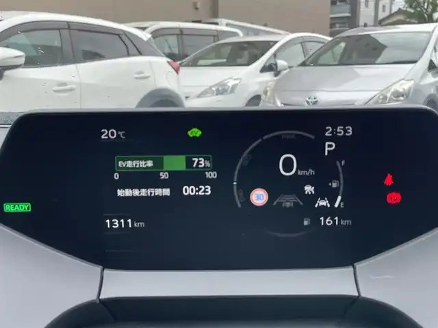 トヨタ プリウス Z 東京都 2024(令6)年 0.2万km プラチナホワイトパールマイカ 登録時走行距離1311km/ワンオーナー/純正メモリナビ/（フルセグTV/Bluetooth/USB）/Miracast/全周囲カメラ/デジタルインナーミラー/ナビ連動全方ドライブレコーダー/ビルトインETC2.0/置くだけ充電/パワーバックドア/D席パワーシート/メモリシート/前席シートヒーター/エアシート/TOYOTA Safety Sense/・レーダークルーズ コントロール/・プリクラッシュセーフティ/・レーントレーシングアシスト/・レーンディパーチャーアラート/・ロードサインアシスト/・先行車発進告知機能/・オートマチックハイビーム/純正19インチアルミホイール/純正LEDヘッドライト/スマートキー/スペアキー1本/保証書/取扱説明書
