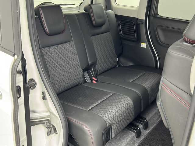スズキ スペーシア カスタム HYBRID XS ターボ 三重県 2019(平31)年 4.5万km ピュアホワイトP 禁煙車/純正ディスプレイオーディオ/CD/DVD/BT/衝突被害軽減ブレーキ/コーナーセンサー/両側パワースライドドア/バックカメラ/クルーズコントロール/レーンキープアシスト/シートヒーター/パドルシフト/オートハイビーム