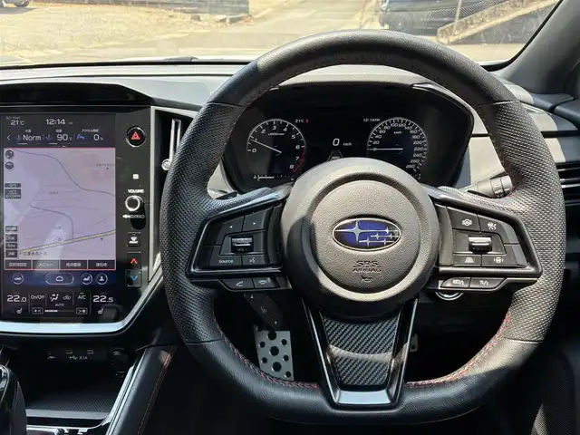 スバル ＷＲＸ Ｓ４ GT－H EX 熊本県 2022(令4)年 4.2万km セラミックホワイト 4WD/11.6インチセンターインフォメーションディスプレイ/【フルセグ/Bluetooth/AppleCarPlay/AndroidAuto】/全方位カメラ/アイサイト/プリクラッシュブレーキ/エマージェンシーレーンキープアシスト/レーダークルーズコントロール/パドルシフト/先行車発進お知らせ機能/前席パワーシート/前席シートヒーター/運転席シートメモリ/純正18インチAW/ETC/ステアリング連動ヘッドランプ/LEDヘッドライト/フォグランプ/オートライト/革巻きステアリング/ステアリングスイッチ/クリアランスソナー/横滑り防止機能/アイドリングストップ/SI-DRIVE/純正フロアマット/ドアバイザー/保証書/取扱説明書