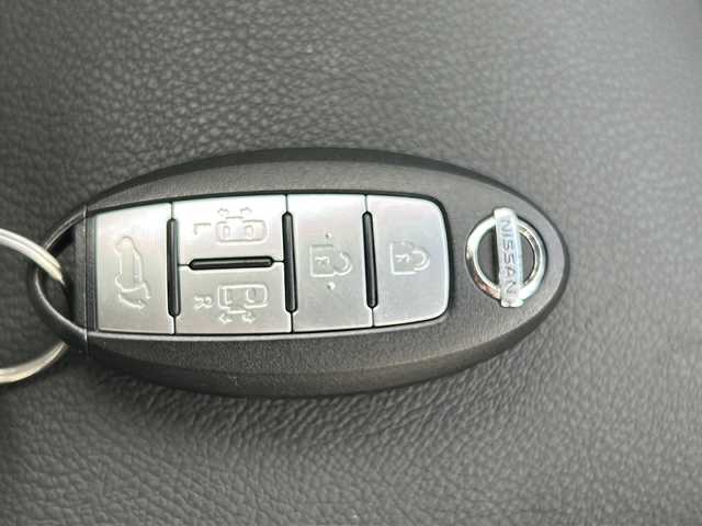 日産 エルグランド ライダー ブラックライン黒本革シート 千葉県 2020(令2)年 1.2万km ファントムブラック エアロ　１８ＡＷ　ＬＥＤライト　ソナー　黒革シート　10型ナビＭＭ５１９Ｄ－Ｌ　バックカメラ　両側パワースライド　電動リアドア　レーダークルーズ 電動シート　シートヒーター　ドラレコ　ETC エマブレ