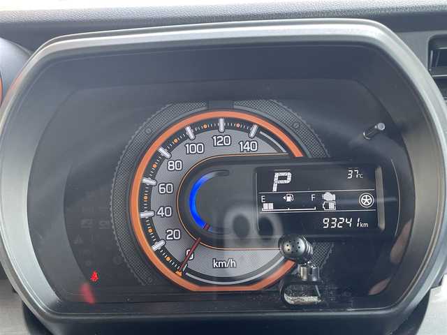 スズキ スペーシア ギア HYBRID XZ 埼玉県 2020(令2)年 9.4万km ツールグリーンパールメタリック/ガンメタリック2トーンルーフ (株)IDOMが運営する【じしゃロン川越店】の自社ローン専用車両になります。こちらは現金またはオートローンご利用時の価格です。自社ローンご希望の方は別途その旨お申付け下さい/ナビ　MDV-D407BTW/ワンセグ/Bluetooth/CD/DVD/AM/FM/両側パワースライドドア/デュアルセンサーブレーキサポート/コーナーセンサー/左右シートヒーター/シートバックテーブル/ツートンルーフ/シートアンダーボックス/ETC/LEDオートライト/ウインカーミラー/純正フロアマット/ドアバイザー/スマートキー（スペア×１）/プッシュスタート/サイドスポイラー/ステアリングリモコン/フォグランプ/車両取扱説明書/保証書