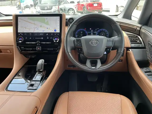 トヨタ ヴェルファイア Z プレミア 神奈川県 2023(令5)年 0.8万km プラチナホワイトパールマイカ ワンオーナー/純正コネクティッドナビ/　（Bluetooth・Miracast・HDMI）/トヨタセーフティセンス/フルセグTV/左右独立ムーンルーフ/両側パワースライドドア/パワーバックドア/プレミアムナッパ本革シート/デジタルインナーミラー/置くだけ充電/ビルトインETC2.0/ブラインドスポットモニター/クリアランスソナー/前席パワーシート/前席・2列目シートヒーター/エアシート/前後ドライブレコーダー/パノラミックビューモニター/AC100V100W/LEDヘッドライト/LEDフォグライト/スマートキー×2/保証書/取扱説明書