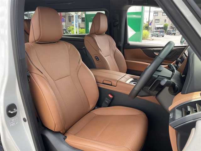 トヨタ ヴェルファイア Z プレミア 神奈川県 2023(令5)年 0.8万km プラチナホワイトパールマイカ ワンオーナー/純正コネクティッドナビ/　（Bluetooth・Miracast・HDMI）/トヨタセーフティセンス/フルセグTV/左右独立ムーンルーフ/両側パワースライドドア/パワーバックドア/プレミアムナッパ本革シート/デジタルインナーミラー/置くだけ充電/ビルトインETC2.0/ブラインドスポットモニター/クリアランスソナー/前席パワーシート/前席・2列目シートヒーター/エアシート/前後ドライブレコーダー/パノラミックビューモニター/AC100V100W/LEDヘッドライト/LEDフォグライト/スマートキー×2/保証書/取扱説明書