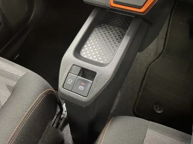 ダイハツ タフト G 新潟県 2021(令3)年 5.7万km サンドベージュメタリック 純正ナビ　/バックカメラ　/ＥＴＣ　/ガラスルーフ　/衝突被害軽減ブレーキ /レーンキープアシスト　/電動パーキングブレーキ　/シートヒーター　/ステアリングスイッチ /LEDライト /LEDフォグ /スマートキー /禁煙車