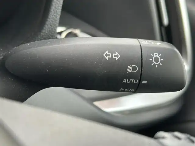 トヨタ ヴォクシー S－G 佐賀県 2023(令5)年 1.5万km アティチュードブラックマイカ 快適利便パッケージ/・ハンズフリーデュアルパワースライドドア/・左右独立フロントオートエアコン/・リヤオートエアコン/・前席シートヒーター/・ステアリングヒーター/トヨタセーフティセンス/レーダークルーズコントロール/パーキングサポートブレーキ/アドバンストドライブ/ブラインドスポットモニター/クリアランスソナー/純正10.5インチディスプレイオーディオ/・コネクティッドナビ/・バックカメラ/・フルセグTV/BT/CD/DVD/ETC2.0/ハンズフリーデュアルパワースライドドア/純正16インチAw/LEDヘッドライト/フォグランプ/スペアキー×1/保証書/取扱説明書