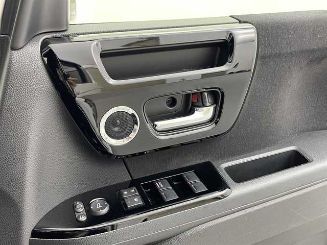 ホンダ Ｎ ＢＯＸ カスタム L 熊本県 2021(令3)年 6.3万km プラチナホワイトパール ワンオーナー　/純正ナビ（ＣＤ・ＤＶＤ・フルセグ・ＢＴ・ＵＳＢ）/バックカメラ　/前後ドライブレコーダー　/レーダークルーズコントロール　/片側パワースライドドア　/前席シートヒーター/後ろのみコーナーセンサー/衝突軽減ブレーキ　/レーンキープアシスト/横滑り防止/アイドリングストップ/純正フロアマット/純正１４インチAW/オートライト/LEDヘッドライト/フォグランプ/スマートキー/プッシュスタート