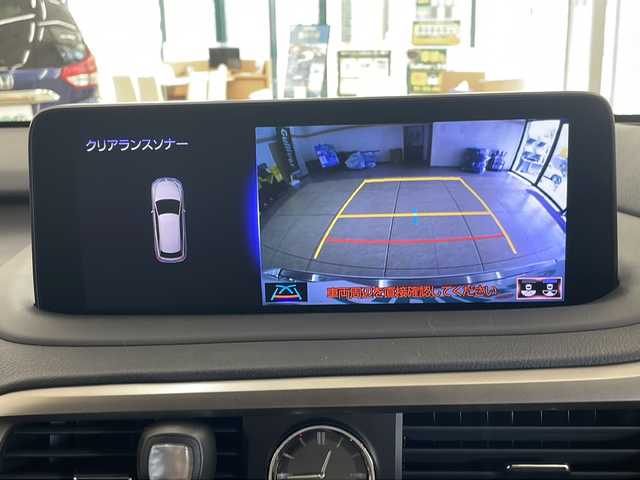 レクサス ＲＸ 300 道央・札幌 2022(令4)年 2.1万km ソニッククォーツ ・ワンオーナー/・4WD/・寒冷地仕様/・純正ナビ/フルセグTV/DVD/CD/SD/BT/・サイド/バックカメラ/・ドライブレコーダー/・純正エンジンスターター/・プリクラッシュセーフティ/・レーダークルーズコントロール/・レーントレーシングアシスト/・ブラインドスポットモニター/・クリアランスソナー/・リヤクロストラフィックアラート/・パーキングサポートブレーキ/・ロードサインアシスト/・ヘッドアップディスプレイ/・オートマチックハイビーム/・RAYS20インチAW/・パドルシフト/・アイドリングストップ/・横滑り防止/・パワーバックドア/・ビルトインETC/・LEDヘッドライト/・LEDフォグ/・リヤフォグ/・前席パワーシート/・ワイパーデアイサー/・プッシュスタート/・スマートキー/・ドアバイザー/・電格ミラー/・ミラーヒーター/・シーケンシャルウインカー/・冬タイヤ純正18インチAW積込