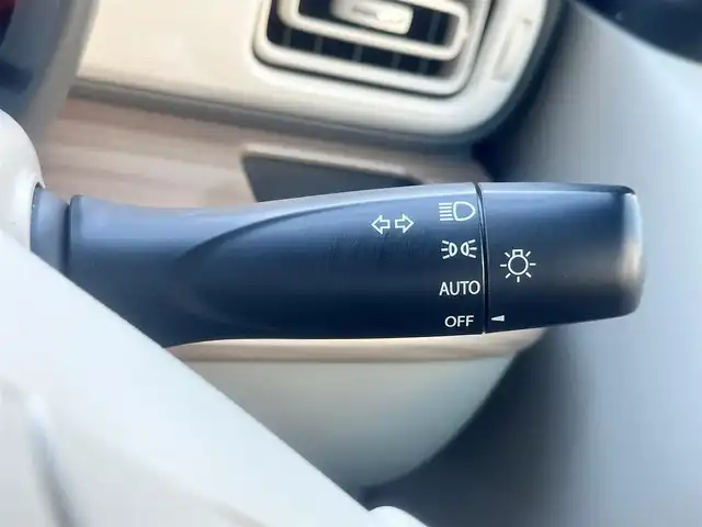 スズキ ラパン S 島根県 2019(令1)年 4.1万km フォーンベージュM 純正CDオーディオ　　/運転席シートヒーター　/レーンキープアシスト/衝突軽減システム　/盗難防止装置　/アイドリングストップ　/後方コーナーセンサー　/純正HIDライト　/オートライト/スマートキー/スペアキー/純正フロアマット