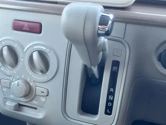 スズキ ラパン S 島根県 2019(令1)年 4.1万km フォーンベージュM 純正CDオーディオ　　/運転席シートヒーター　/レーンキープアシスト/衝突軽減システム　/盗難防止装置　/アイドリングストップ　/後方コーナーセンサー　/純正HIDライト　/オートライト/スマートキー/スペアキー/純正フロアマット