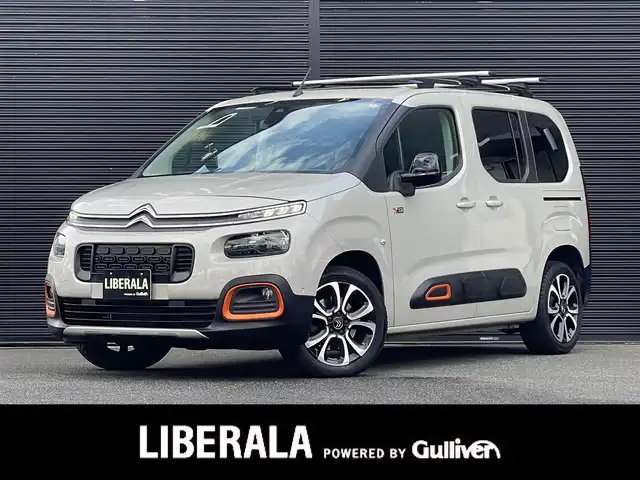 シトロエン シトロエン ベルランゴ シャイン XTRパック 山梨県 2020(令2)年 3.6万km サーブル ワンオーナー /純正ディスプレイオーディオ/AppleCarPlay/AndroidAuto/マルチパノラミックルーフ/アクティブセーフティブレーキ/ACC/BSM/ETC/純正17インチAW
