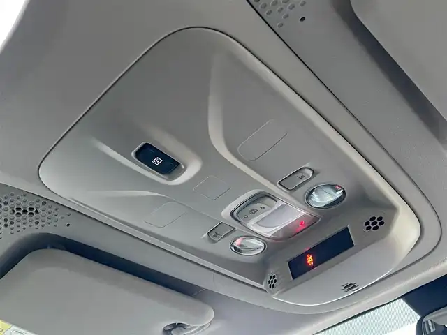 シトロエン シトロエン ベルランゴ シャイン XTRパック 山梨県 2020(令2)年 3.6万km サーブル ワンオーナー /純正ディスプレイオーディオ/AppleCarPlay/AndroidAuto/マルチパノラミックルーフ/アクティブセーフティブレーキ/ACC/BSM/ETC/純正17インチAW