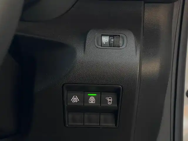 シトロエン シトロエン ベルランゴ シャイン XTRパック 山梨県 2020(令2)年 3.6万km サーブル ワンオーナー /純正ディスプレイオーディオ/AppleCarPlay/AndroidAuto/マルチパノラミックルーフ/アクティブセーフティブレーキ/ACC/BSM/ETC/純正17インチAW