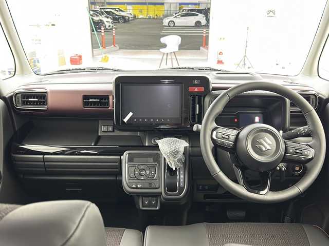 スズキ スペーシア カスタム HYBRID XS 福島県 2025(令7)年 0.1千km ピュアホワイトパール/ブラック2トーン /届出済未使用車//全方位モニター付きメモリ-ナビゲーション/スズキコネクト対応通信機装着車(195800円)//全方位モニター//ヘッドアップディスプレイ//フルセグＴＶ//レーダークルーズコントロール//シートヒーター//両側電動スライドドア//ステアリングヒーター//クリアランスソナー//4WD//後席オットマン//オートハイビーム//LEDライト//フォグライト//デュアルセンサーブレーキサポートII//取説・保証書