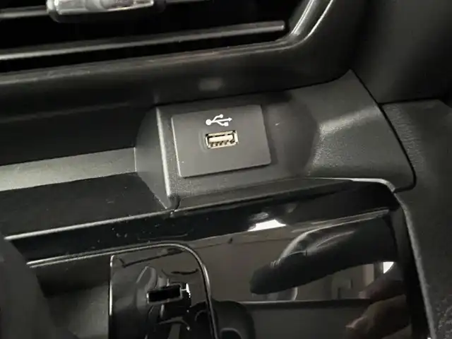 日産 ルークス ハイウェイスター X 群馬県 2021(令3)年 4.7万km ホワイトパール 禁煙車　純正ナビ　Ｂｌｕｅｔｏｏｔｈ　フルセグ　全方位カメラ　オートライト　ステアリングスイッチ　衝突軽減システム　両側パワースライドドア　アイドリングストップ　ドライブレコーダー　ＥＴＣ　LED