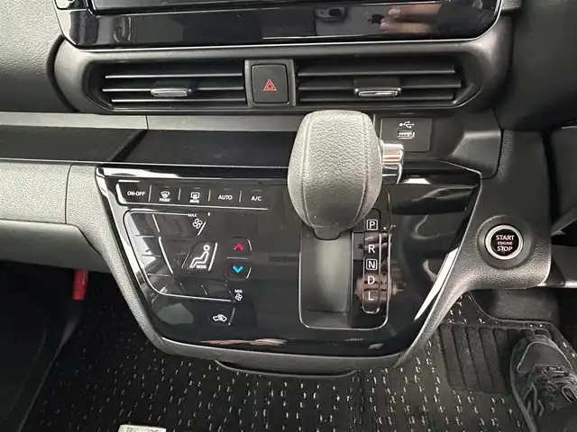 日産 ルークス ハイウェイスター X 群馬県 2021(令3)年 4.7万km ホワイトパール 禁煙車　純正ナビ　Ｂｌｕｅｔｏｏｔｈ　フルセグ　全方位カメラ　オートライト　ステアリングスイッチ　衝突軽減システム　両側パワースライドドア　アイドリングストップ　ドライブレコーダー　ＥＴＣ　LED