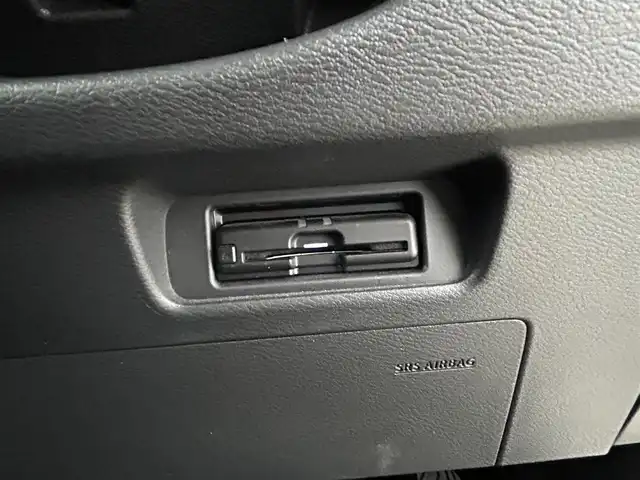 日産 ルークス ハイウェイスター X 群馬県 2021(令3)年 4.7万km ホワイトパール 禁煙車　純正ナビ　Ｂｌｕｅｔｏｏｔｈ　フルセグ　全方位カメラ　オートライト　ステアリングスイッチ　衝突軽減システム　両側パワースライドドア　アイドリングストップ　ドライブレコーダー　ＥＴＣ　LED