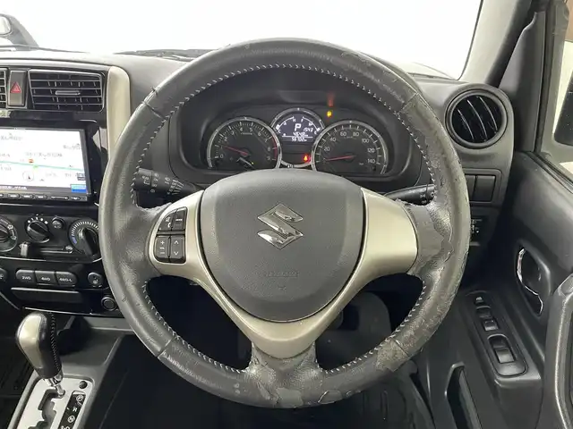 スズキ ジムニー ランドベンチャー 道央・札幌 2016(平28)年 5.7万km ブルーイッシュブラックパール3 ・4WD/・社外メモリナビ(CN-E330D)/・CD/DVD／Bluetooth／ワンセグ/・ステアリングスイッチ/・ETC/・フォグランプ/・電動格納ミラー/・ドアバイザー/・ハーフレザーシート/・純正１６インチAW/・背面タイヤ/・ABS/・リモコンキー/・保証書