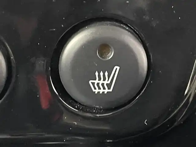 スズキ ジムニー ランドベンチャー 道央・札幌 2016(平28)年 5.7万km ブルーイッシュブラックパール3 ・4WD/・社外メモリナビ(CN-E330D)/・CD/DVD／Bluetooth／ワンセグ/・ステアリングスイッチ/・ETC/・フォグランプ/・電動格納ミラー/・ドアバイザー/・ハーフレザーシート/・純正１６インチAW/・背面タイヤ/・ABS/・リモコンキー/・保証書