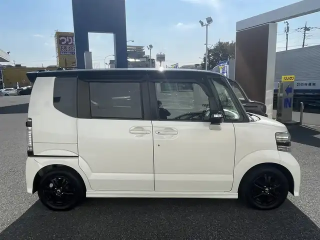 ホンダ Ｎ ＢＯＸ カスタム SSパッケージ 千葉県 2014(平26)年 8.1万km プレミアムホワイトパール (株)IDOMが運営する【じしゃロン八千代店】の自社ローン専用車両になります。こちらは現金またはオートローンご利用時の価格です。自社ローンご希望の方は別途その旨お申付け下さい/純正メモリーナビ/純正CD/SD/ワンセグ/バックカメラ/両側パワースライドドア/HID