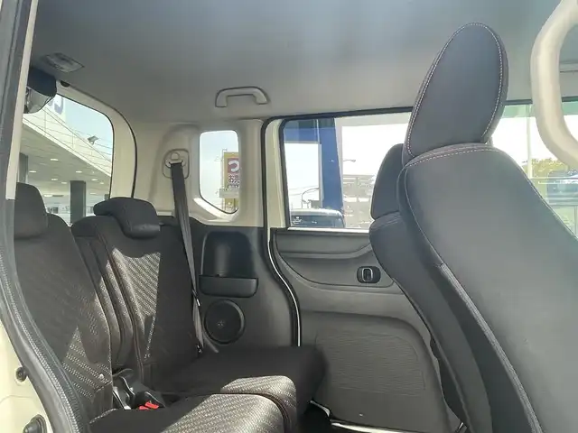 ホンダ Ｎ ＢＯＸ カスタム SSパッケージ 千葉県 2014(平26)年 8.1万km プレミアムホワイトパール (株)IDOMが運営する【じしゃロン八千代店】の自社ローン専用車両になります。こちらは現金またはオートローンご利用時の価格です。自社ローンご希望の方は別途その旨お申付け下さい/純正メモリーナビ/純正CD/SD/ワンセグ/バックカメラ/両側パワースライドドア/HID