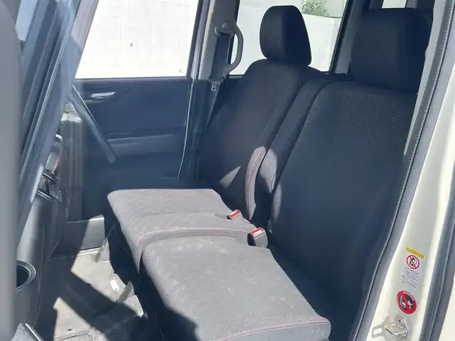 ホンダ Ｎ ＢＯＸ カスタム SSパッケージ 千葉県 2014(平26)年 8.1万km プレミアムホワイトパール (株)IDOMが運営する【じしゃロン八千代店】の自社ローン専用車両になります。こちらは現金またはオートローンご利用時の価格です。自社ローンご希望の方は別途その旨お申付け下さい/純正メモリーナビ/純正CD/SD/ワンセグ/バックカメラ/両側パワースライドドア/HID