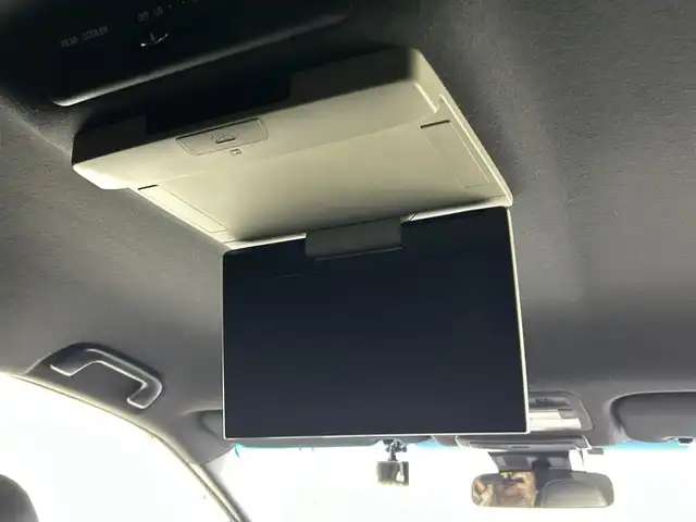 トヨタ エスティマ アエラス プレミアム 埼玉県 2016(平28)年 2.5万km ブラック 純正９型ナビ　モデリスタエアロ　１１型フリップダウンモニター　両側パワースライドドア　Ｂカメラ　ビルトインＥＴＣ　前後ドライブレコーダー　フルセグ　パワーシート　ハーフレザー　純正フロアマット　クルーズコントロール