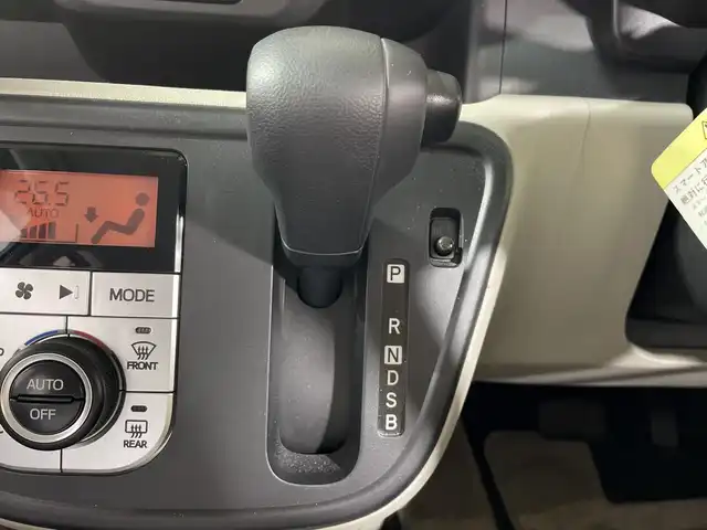 トヨタ パッソ X Lパッケージ S 神奈川県 2020(令2)年 2.8万km パールホワイトⅢ 純正ナビゲーション【NSCN-W68】/AM FM ワンセグ Bluetooth CD/バックカメラ/スマートアシスト３/ETC/ドライブレコーダー前後/純正フロアマット/スマートキー/オートライト/オートマチックハイビーム/ドアバイザー/コーナーセンサー