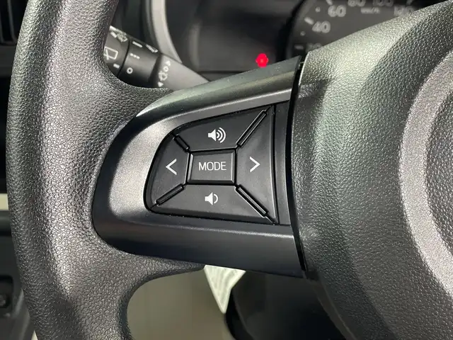 トヨタ パッソ X Lパッケージ S 神奈川県 2020(令2)年 2.8万km パールホワイトⅢ 純正ナビゲーション【NSCN-W68】/AM FM ワンセグ Bluetooth CD/バックカメラ/スマートアシスト３/ETC/ドライブレコーダー前後/純正フロアマット/スマートキー/オートライト/オートマチックハイビーム/ドアバイザー/コーナーセンサー