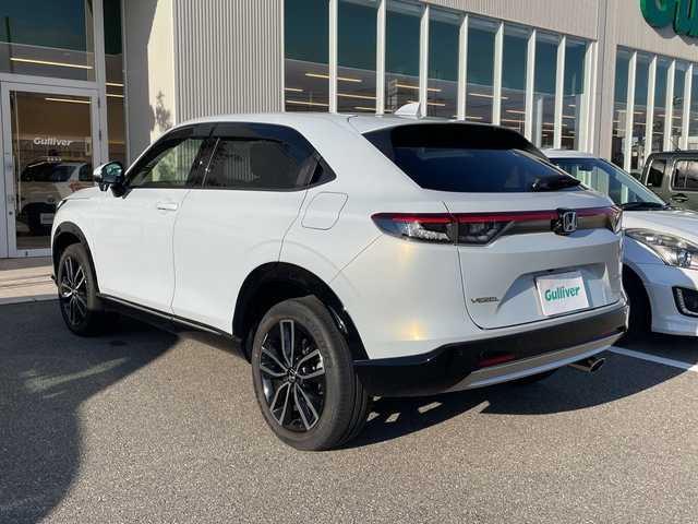 ホンダ ヴェゼル ハイブリッド e:HEV Z 石川県 2022(令4)年 2.5万km パール ホンダコネクトディスプレイ/ナビ・フルセグTV・Bカメラ/LEDヘッドライト/ビルトインETC2.0/パワーバックドア/ドライブレコーダー/純正アルミホイール/スマートキー/プッシュスタート/レーダークルーズ/ホンダセンシング/保証書