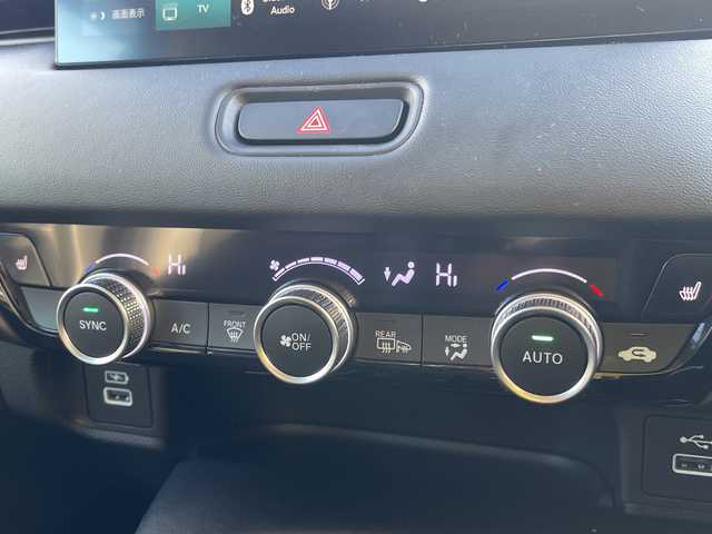 ホンダ ヴェゼル ハイブリッド e:HEV Z 石川県 2022(令4)年 2.5万km パール ホンダコネクトディスプレイ/ナビ・フルセグTV・Bカメラ/LEDヘッドライト/ビルトインETC2.0/パワーバックドア/ドライブレコーダー/純正アルミホイール/スマートキー/プッシュスタート/レーダークルーズ/ホンダセンシング/保証書