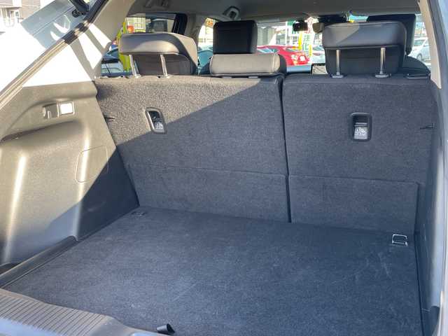 ホンダ ヴェゼル ハイブリッド e:HEV Z 石川県 2022(令4)年 2.5万km パール ホンダコネクトディスプレイ/ナビ・フルセグTV・Bカメラ/LEDヘッドライト/ビルトインETC2.0/パワーバックドア/ドライブレコーダー/純正アルミホイール/スマートキー/プッシュスタート/レーダークルーズ/ホンダセンシング/保証書