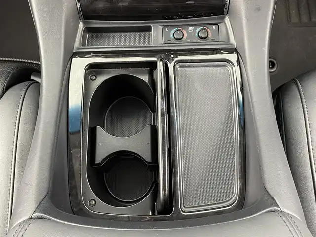 トヨタ アルファード S Cパッケージ 大分県 2023(令5)年 2万km ブラック トヨタセーフティーセンス/・プリクラッシュセーフティー/・レーンディパーチャアシスト/・オートハイビーム/・レーダークルーズコントロール/ブラインドスポットモニター/ツインムーンルーフ/フリップダウンモニター/純正ディスプレイオーディオナビ/（フルセグ/Bluetooth）/デジタルインナーミラー/前後ドライブレコーダー/シートヒーター/ベンチレーションシート/パワーシート（運転席ポジションメモリ付き）/ステアリングヒーター/ビルトインＥＴＣ/オートブレーキホールド/保証書・取扱説明書