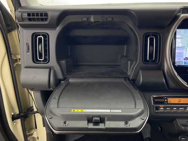 スズキ ハスラー Jスタイル Ⅱ ターボ 秋田県 2023(令5)年 1.4万km シフォンアイボリーメタリック/ウッディブラウン2トーンルーフ ４WD/純正ナビ【AM/FM/CD/DVD/BT】　/ターボ車　/セーフティサポート/ＬＥＤヘッドライト /純正ＡＷ /プッシュスタート /フルセグＴＶ /全方位カメラ /バックカメラ/クルーズコントロール /パドルシフト /ETC/前席シートヒーター /コーナーセンサー/横滑り防止装置/衝突被害軽減システム/レーンキープアシスト/革巻きステアリング/アイドリングストップ/プッシュスタート/スマートキー/クリアランスソナー/オートエアコン/ダウンヒルアシストコントロール/ヒルディセントコントロール/オートライト/ウィンカーミラー/純正フロアマット/USBポート/フォグライト/ルーフレール/保証書