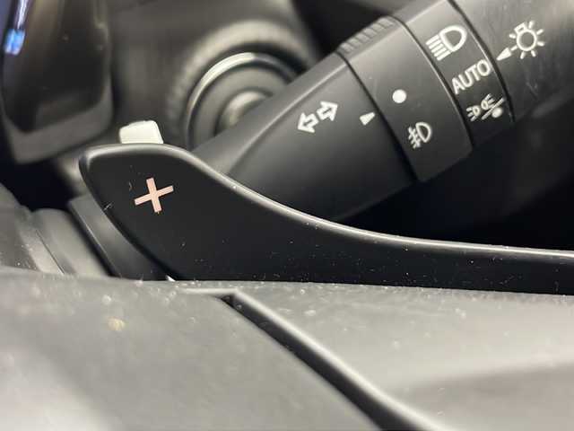 スズキ ハスラー Jスタイル Ⅱ ターボ 秋田県 2023(令5)年 1.4万km シフォンアイボリーメタリック/ウッディブラウン2トーンルーフ ４WD/純正ナビ【AM/FM/CD/DVD/BT】　/ターボ車　/セーフティサポート/ＬＥＤヘッドライト /純正ＡＷ /プッシュスタート /フルセグＴＶ /全方位カメラ /バックカメラ/クルーズコントロール /パドルシフト /ETC/前席シートヒーター /コーナーセンサー/横滑り防止装置/衝突被害軽減システム/レーンキープアシスト/革巻きステアリング/アイドリングストップ/プッシュスタート/スマートキー/クリアランスソナー/オートエアコン/ダウンヒルアシストコントロール/ヒルディセントコントロール/オートライト/ウィンカーミラー/純正フロアマット/USBポート/フォグライト/ルーフレール/保証書