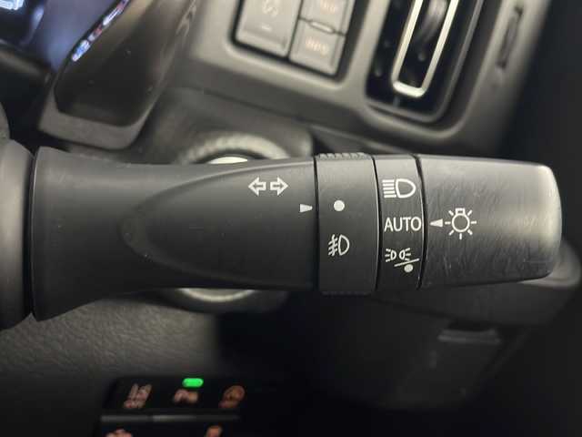 スズキ ハスラー Jスタイル Ⅱ ターボ 秋田県 2023(令5)年 1.4万km シフォンアイボリーメタリック/ウッディブラウン2トーンルーフ ４WD/純正ナビ【AM/FM/CD/DVD/BT】　/ターボ車　/セーフティサポート/ＬＥＤヘッドライト /純正ＡＷ /プッシュスタート /フルセグＴＶ /全方位カメラ /バックカメラ/クルーズコントロール /パドルシフト /ETC/前席シートヒーター /コーナーセンサー/横滑り防止装置/衝突被害軽減システム/レーンキープアシスト/革巻きステアリング/アイドリングストップ/プッシュスタート/スマートキー/クリアランスソナー/オートエアコン/ダウンヒルアシストコントロール/ヒルディセントコントロール/オートライト/ウィンカーミラー/純正フロアマット/USBポート/フォグライト/ルーフレール/保証書